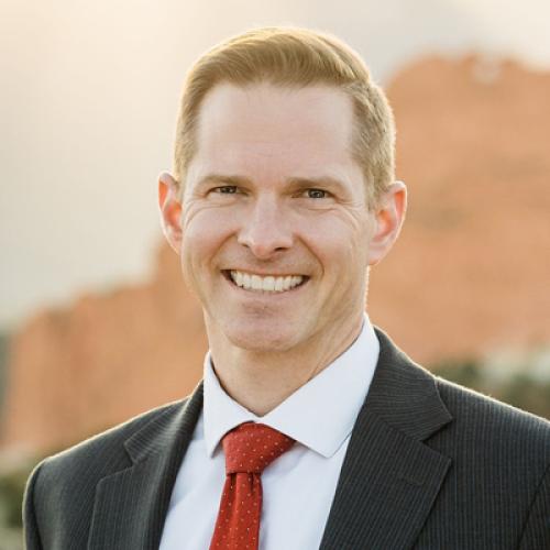 Dr. Neuffer headshot